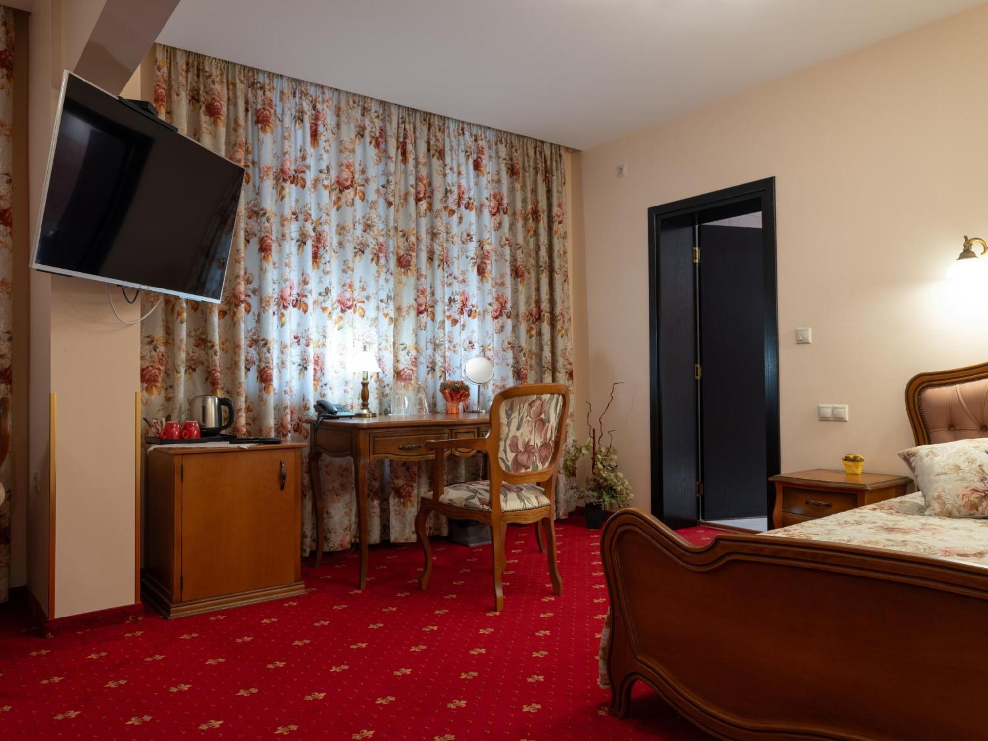 Boutique Hotel Vsk Kentavar Drjanowo Exterior foto